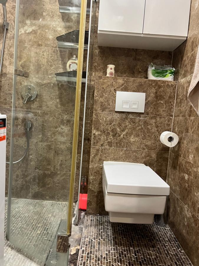 Luxury 1-bedroom apartment in Budva is for rent 17