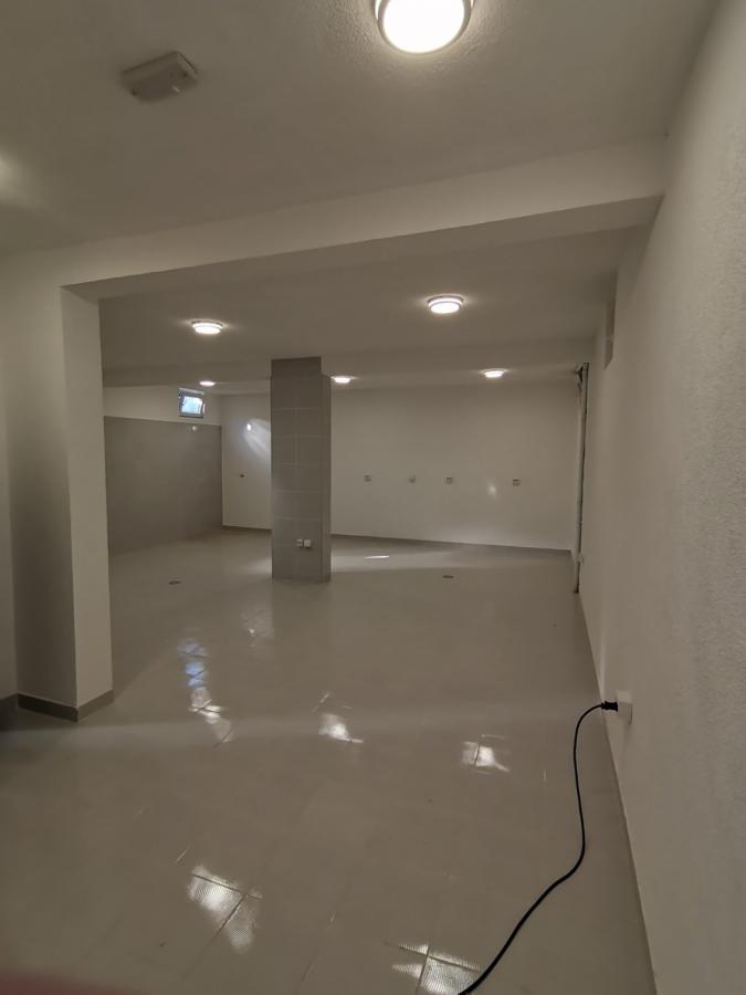 Poslovni prostor u Podgorici, 144m² 3