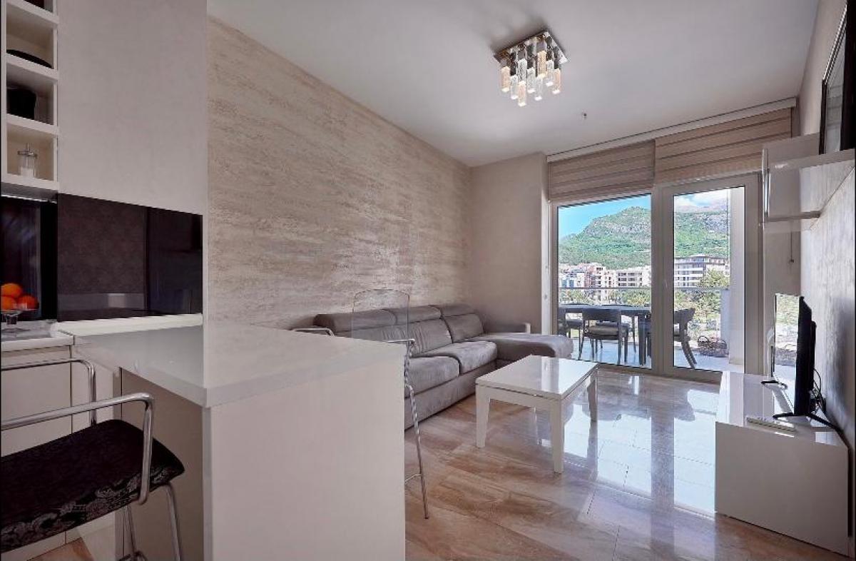Jednosoban stan u Budvi, 63m² 9