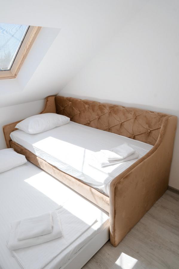 Modern 2-bedroom house in Tivat for rent 11