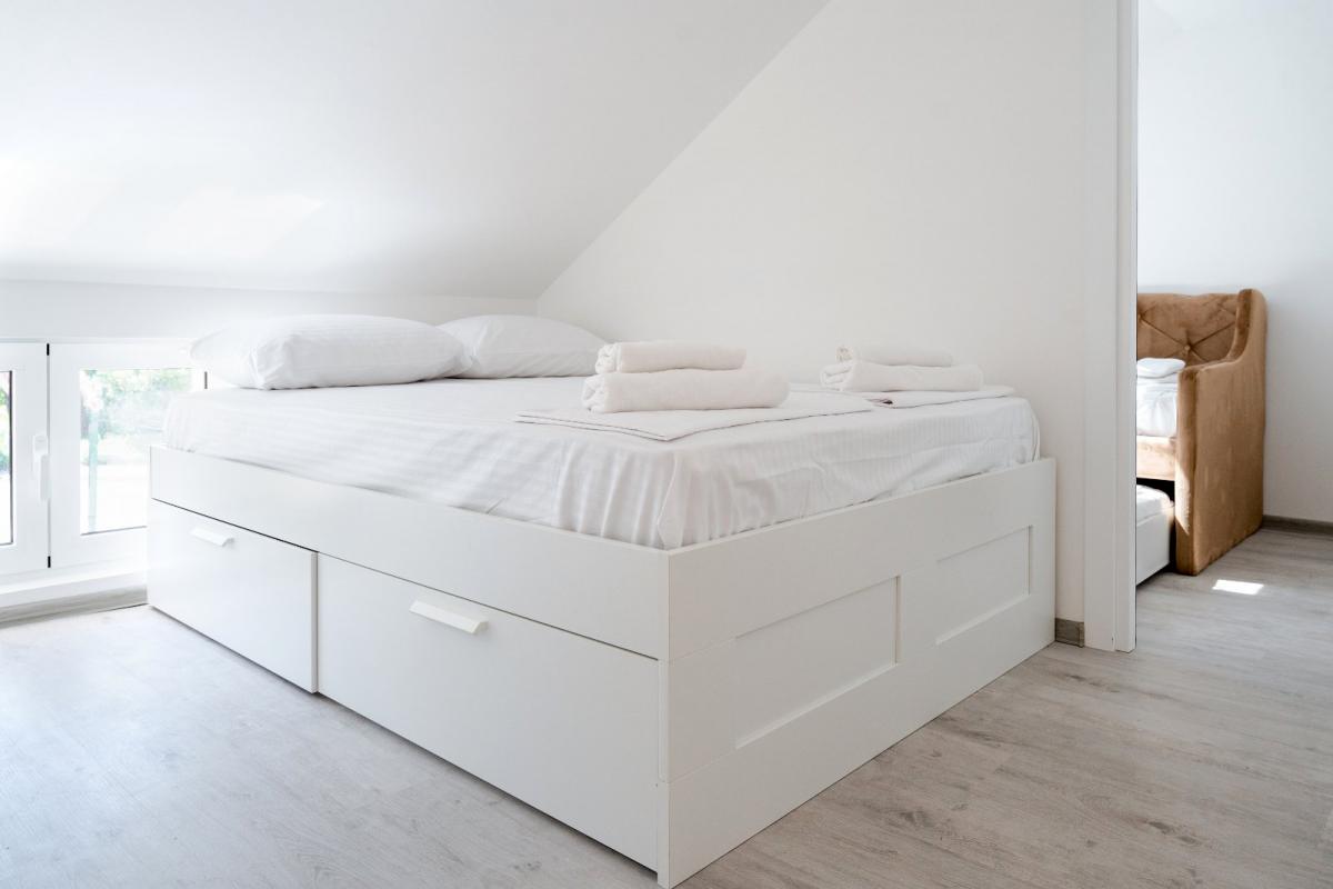 Modern 2-bedroom house in Tivat for rent 3