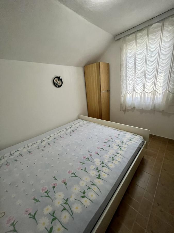 A 2-bedroom apartment in Bar is for sale 9
