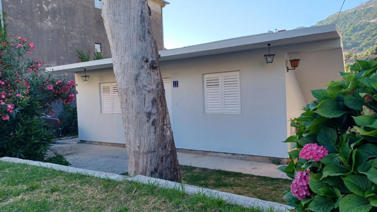 Kuća u Herceg Novom, 60m² 3