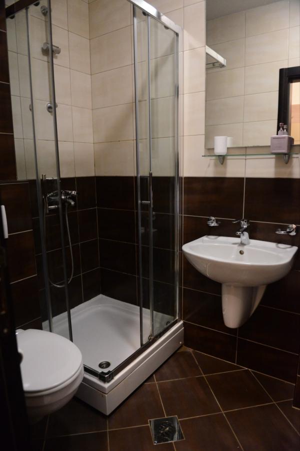Modern 1-bedroom apartment in an excellent location in Budva for sale 6