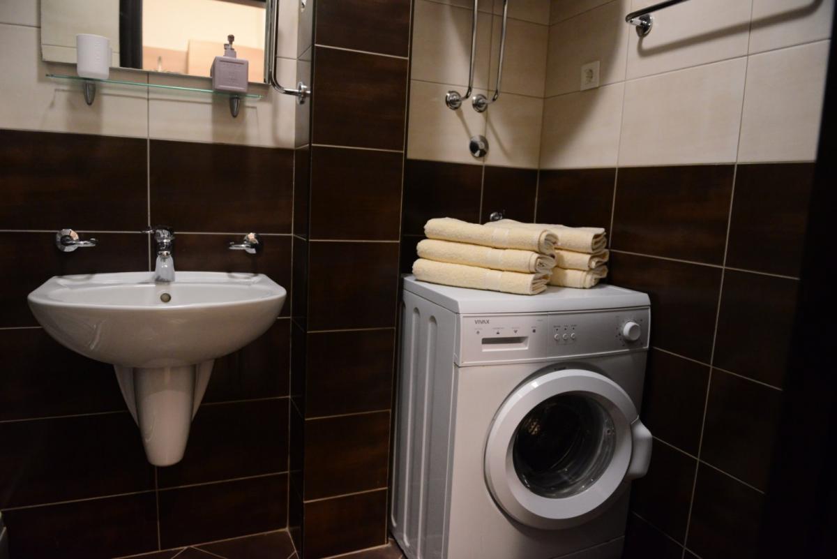 Modern 1-bedroom apartment in an excellent location in Budva for sale 8