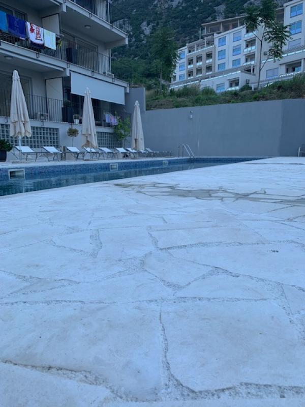 Četvorosoban stan u Kotoru, 403m² 4