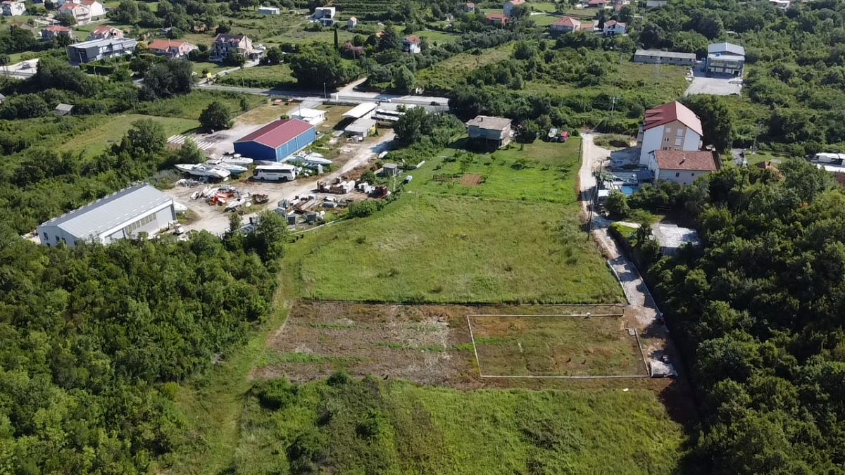 Nekretnina u Kotoru, 736m²