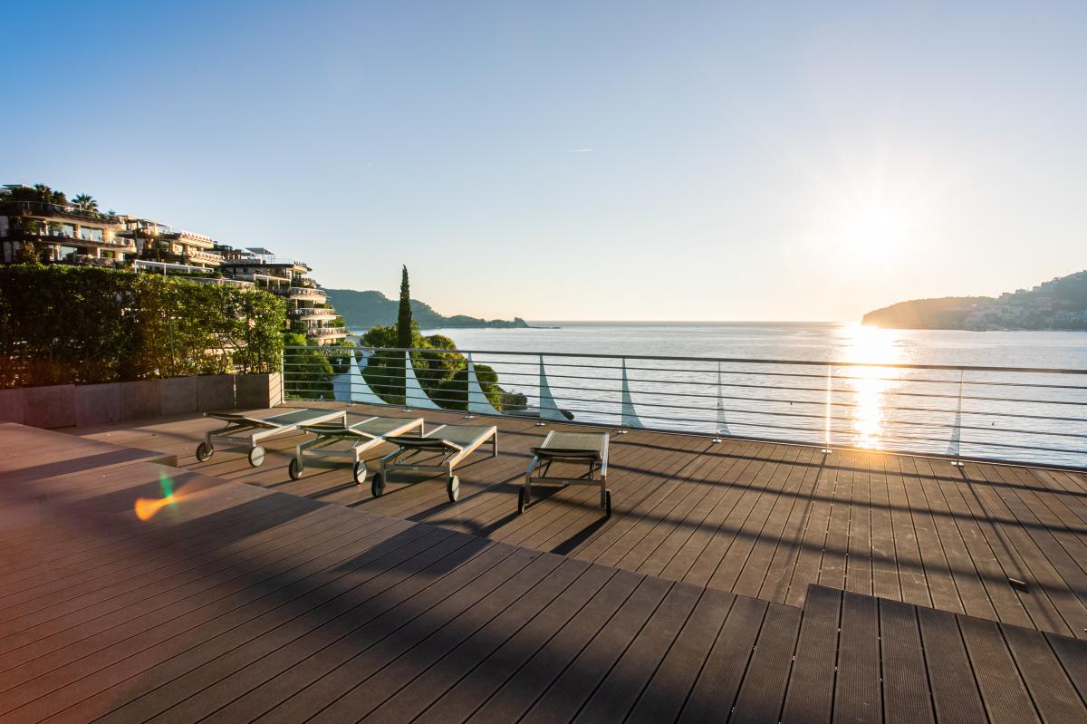 Gorgeous 2 bedroom Penthouse in Dukley Long term rent 2