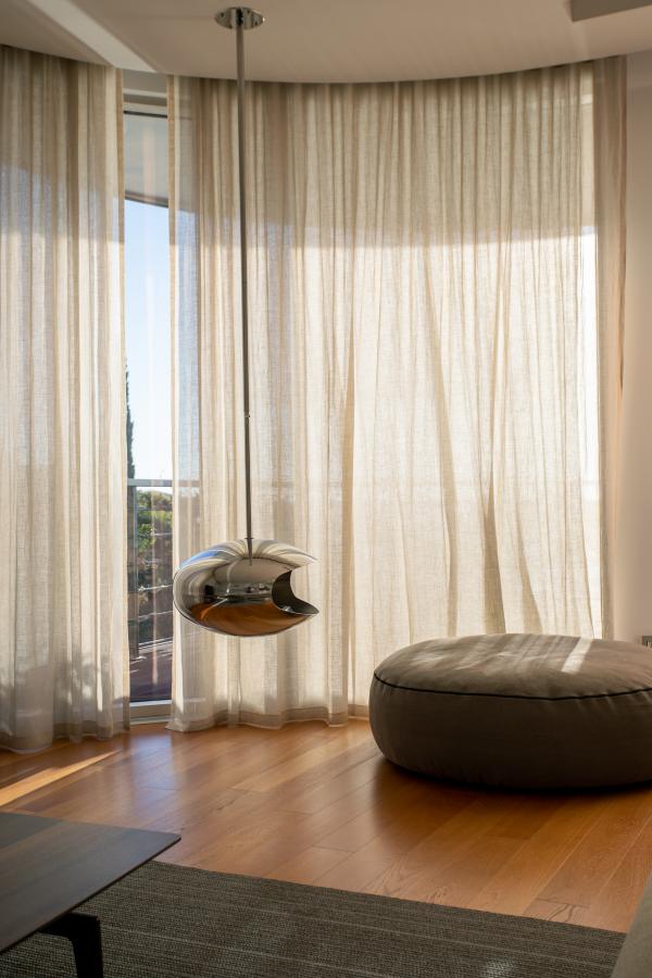 Gorgeous 2 bedroom Penthouse in Dukley Long term rent 16