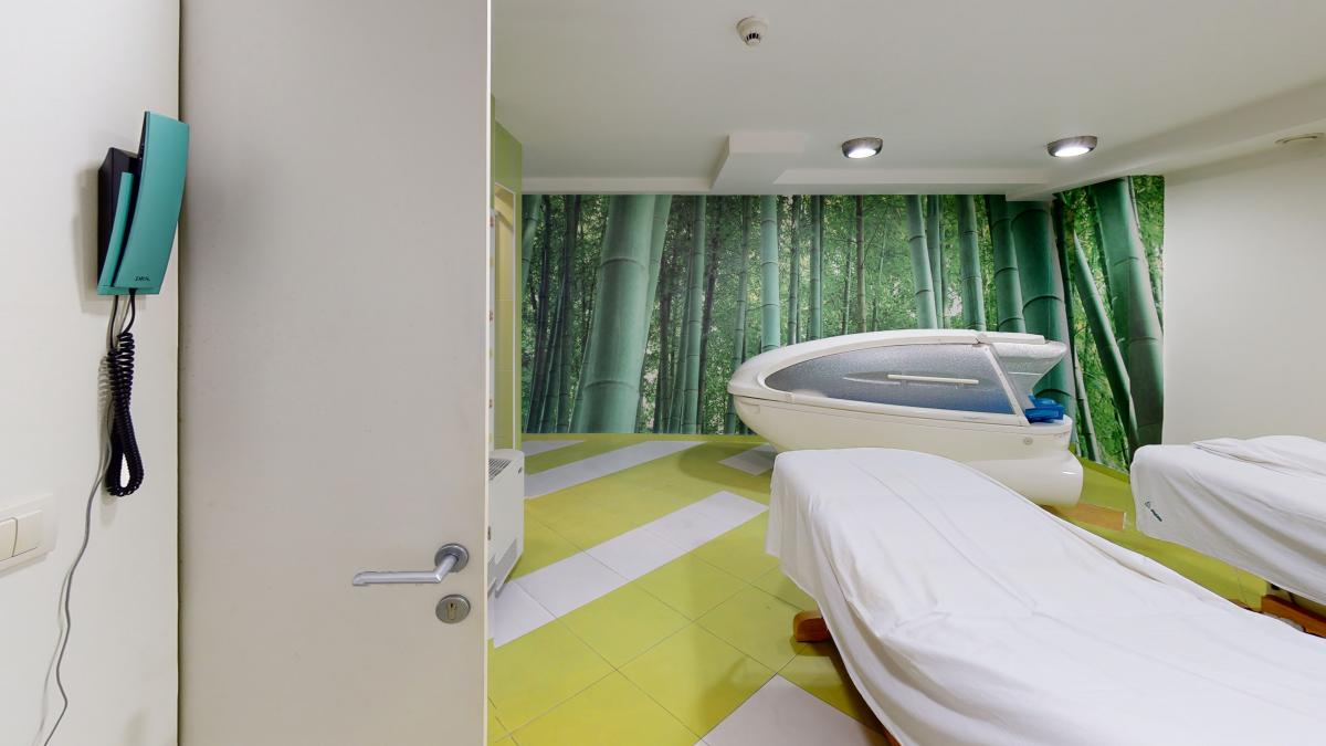 Private Small Polyclinic for Sale 33