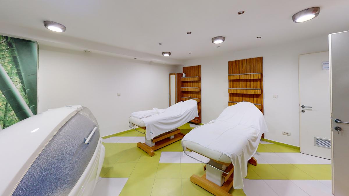 Private Small Polyclinic for Sale 35
