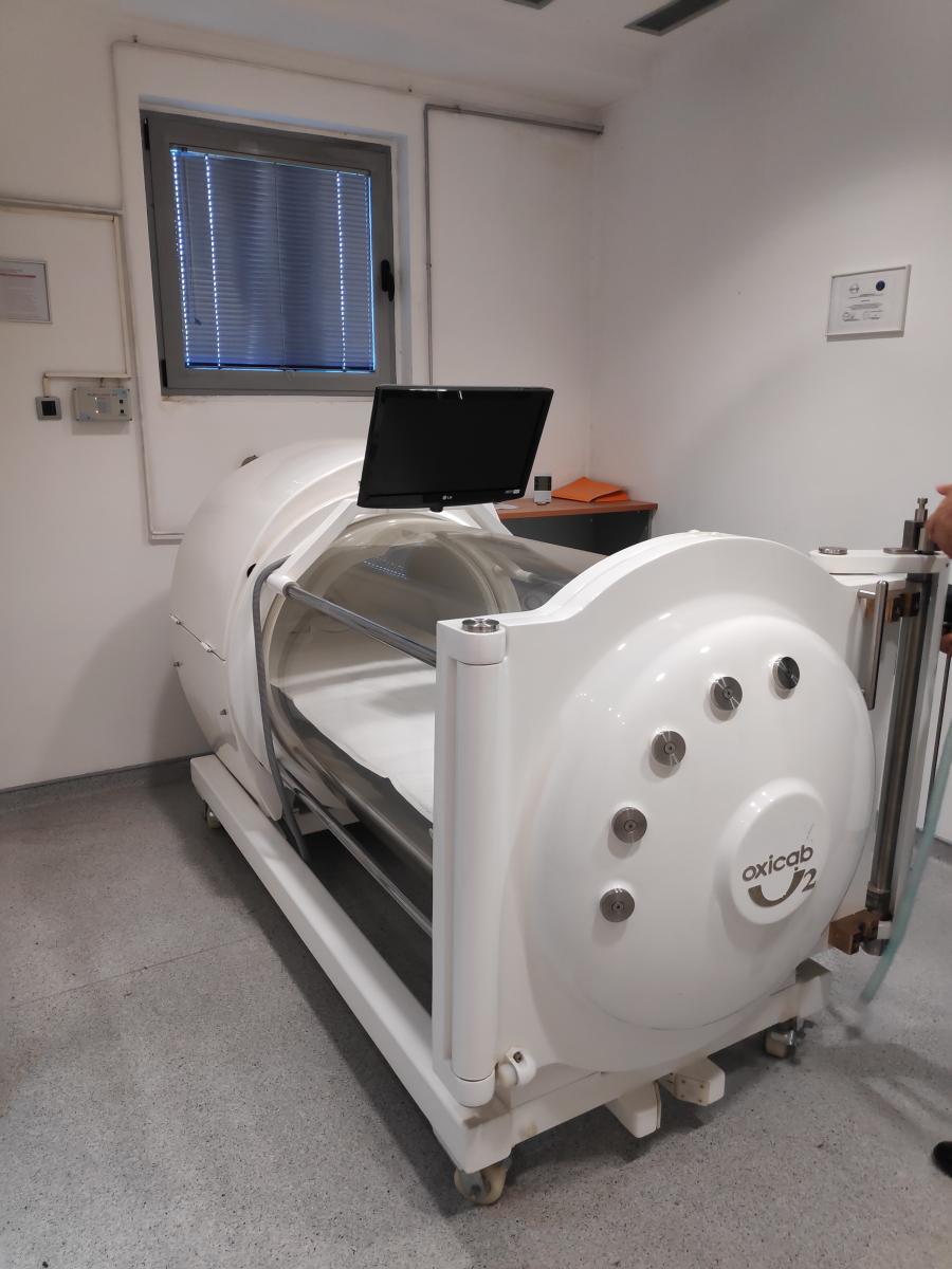 Private Small Polyclinic for Sale 39