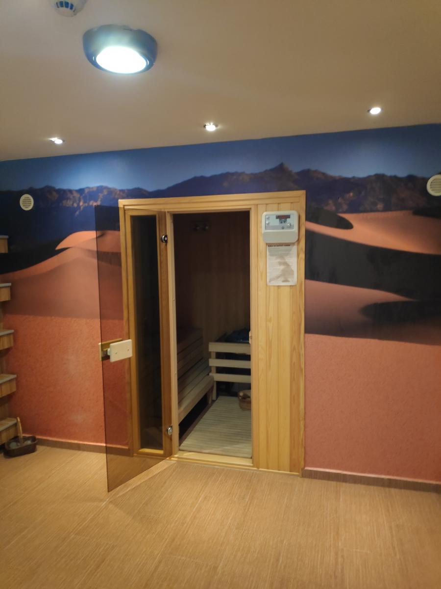 Private Small Polyclinic for Sale 42