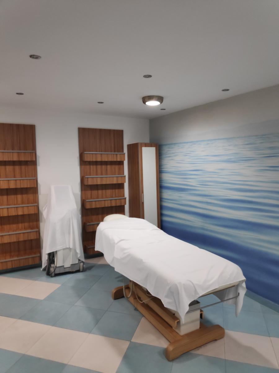 Private Small Polyclinic for Sale 50