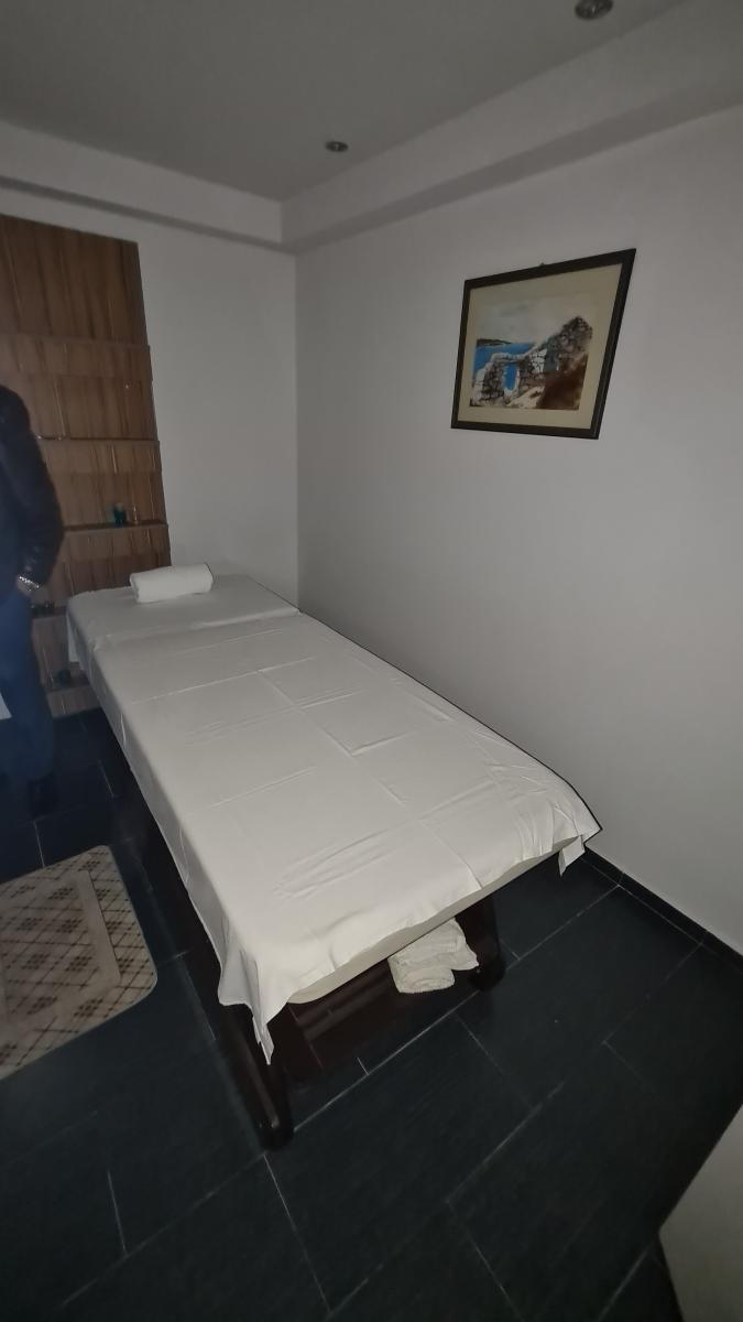 Private Small Polyclinic for Sale 10