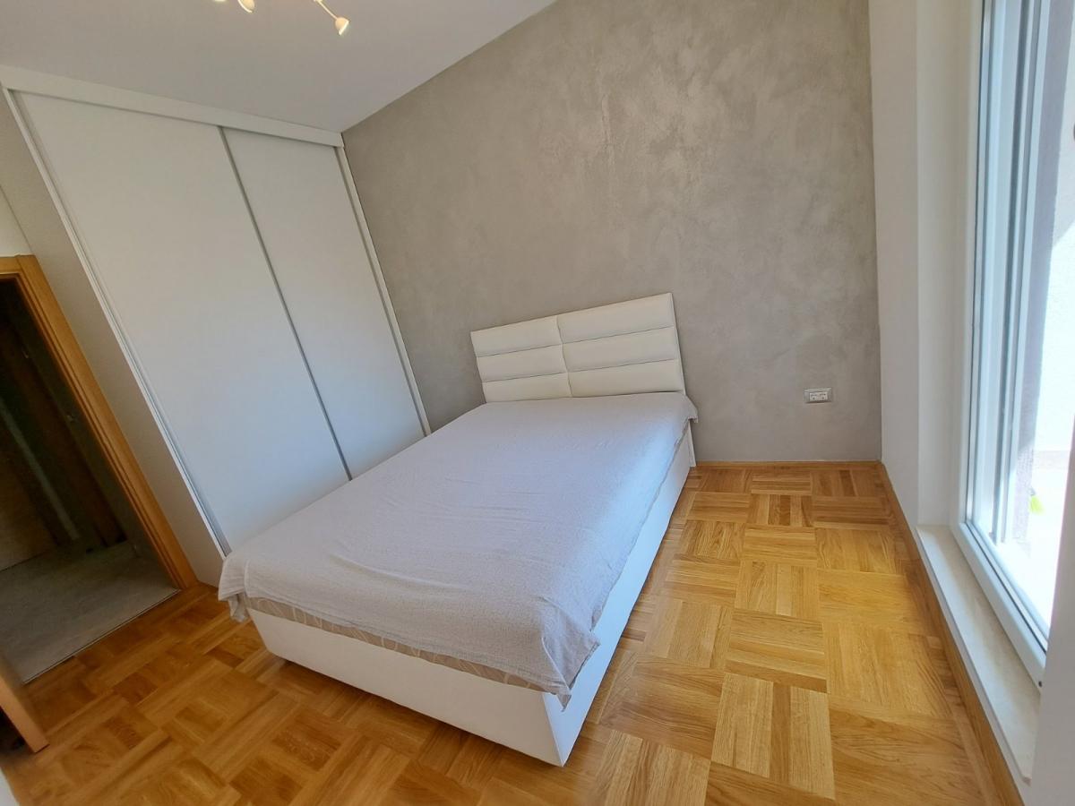 One bedroom apartment for rent 17