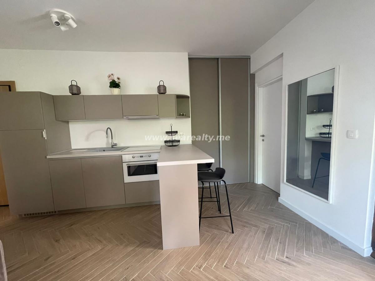 Dvosoban stan u Tivtu, 45m² 9