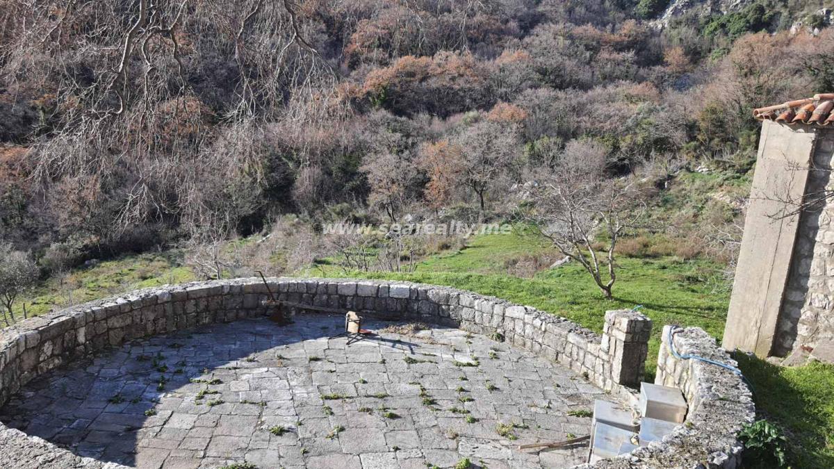Kuća u Budvi, 500m² 5