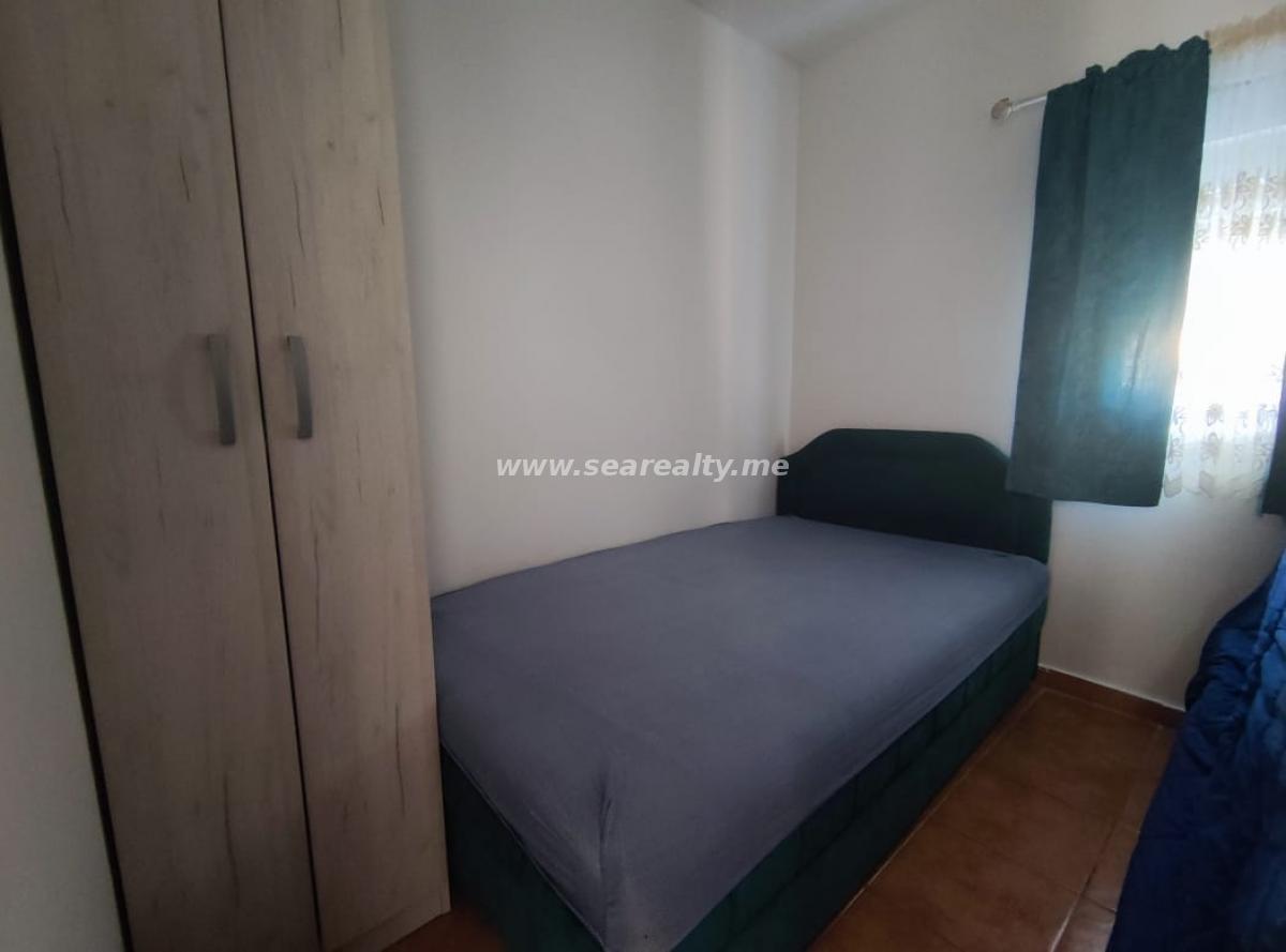 Trosoban stan u Budvi, 100m² 5