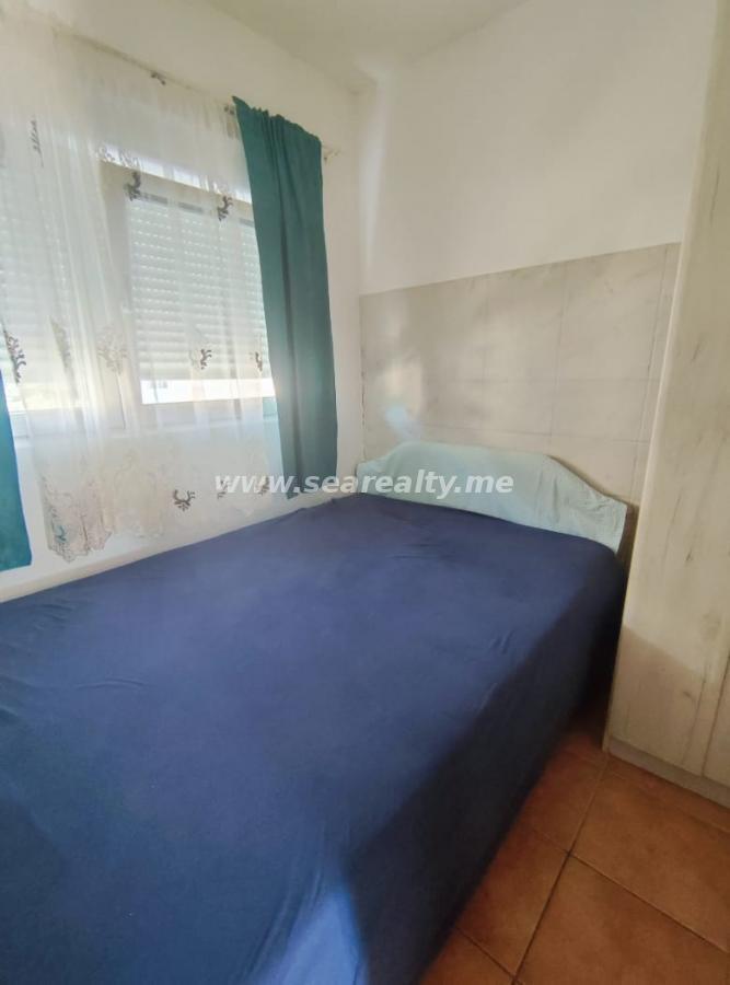 Trosoban stan u Budvi, 100m² 7