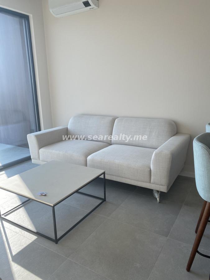 Beautiful apartment in the forest with a view of the sea of the Tivat Bay, the islands of Our Lady of Mercy and the Island of Flowers 2