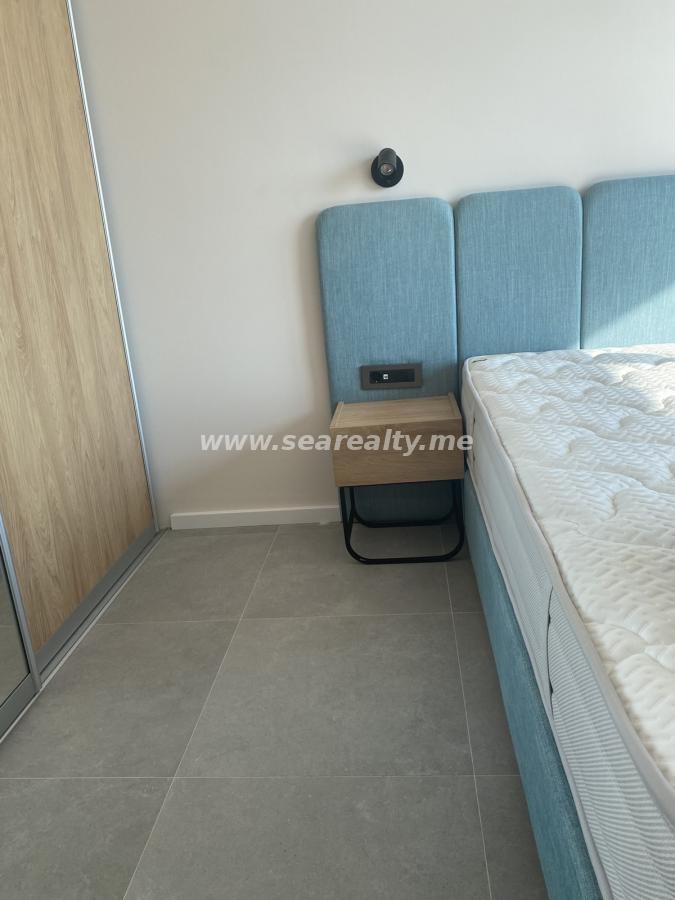 Beautiful apartment in the forest with a view of the sea of the Tivat Bay, the islands of Our Lady of Mercy and the Island of Flowers 14