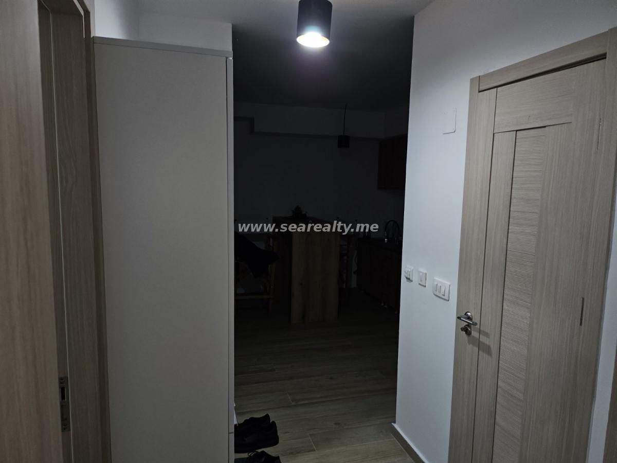 Dvosoban stan u Tivtu, 64m² 7