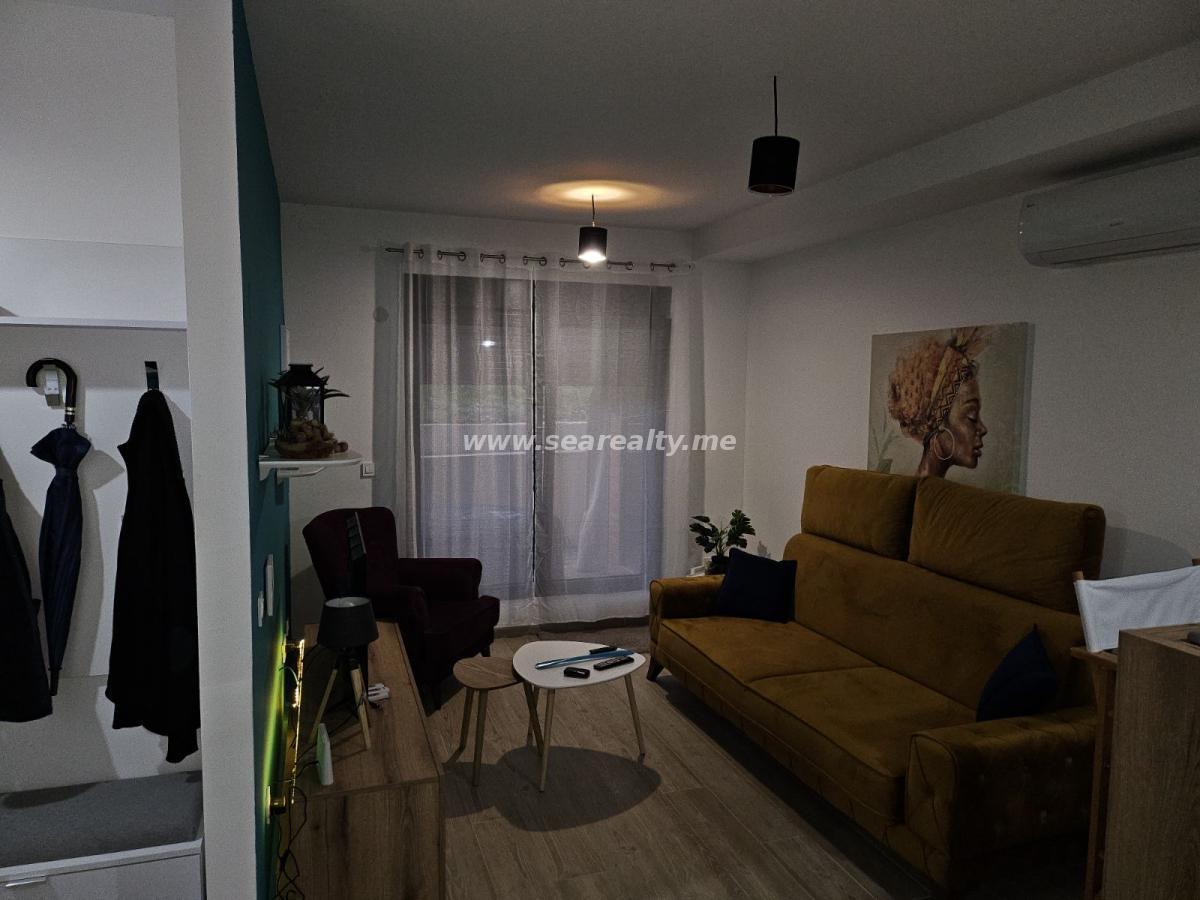Dvosoban stan u Tivtu, 64m² 10