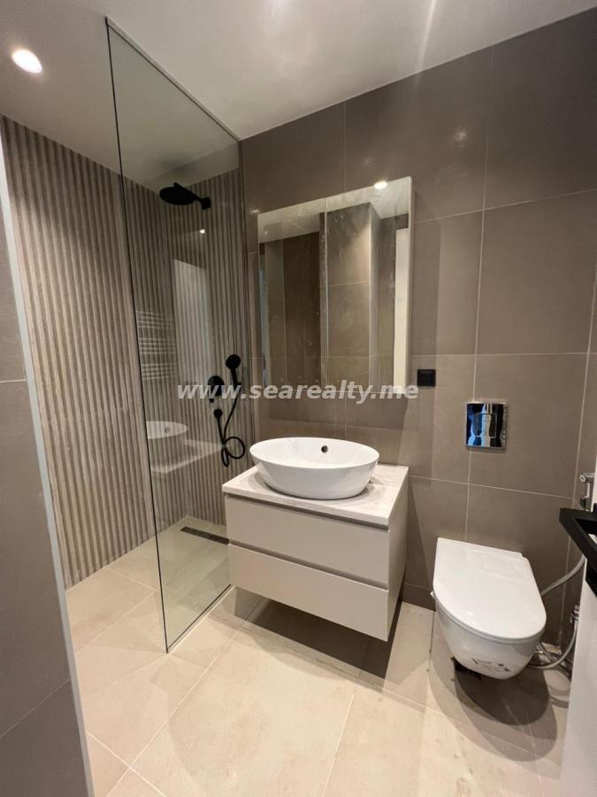 Kuća u Tivtu, 273m² 19
