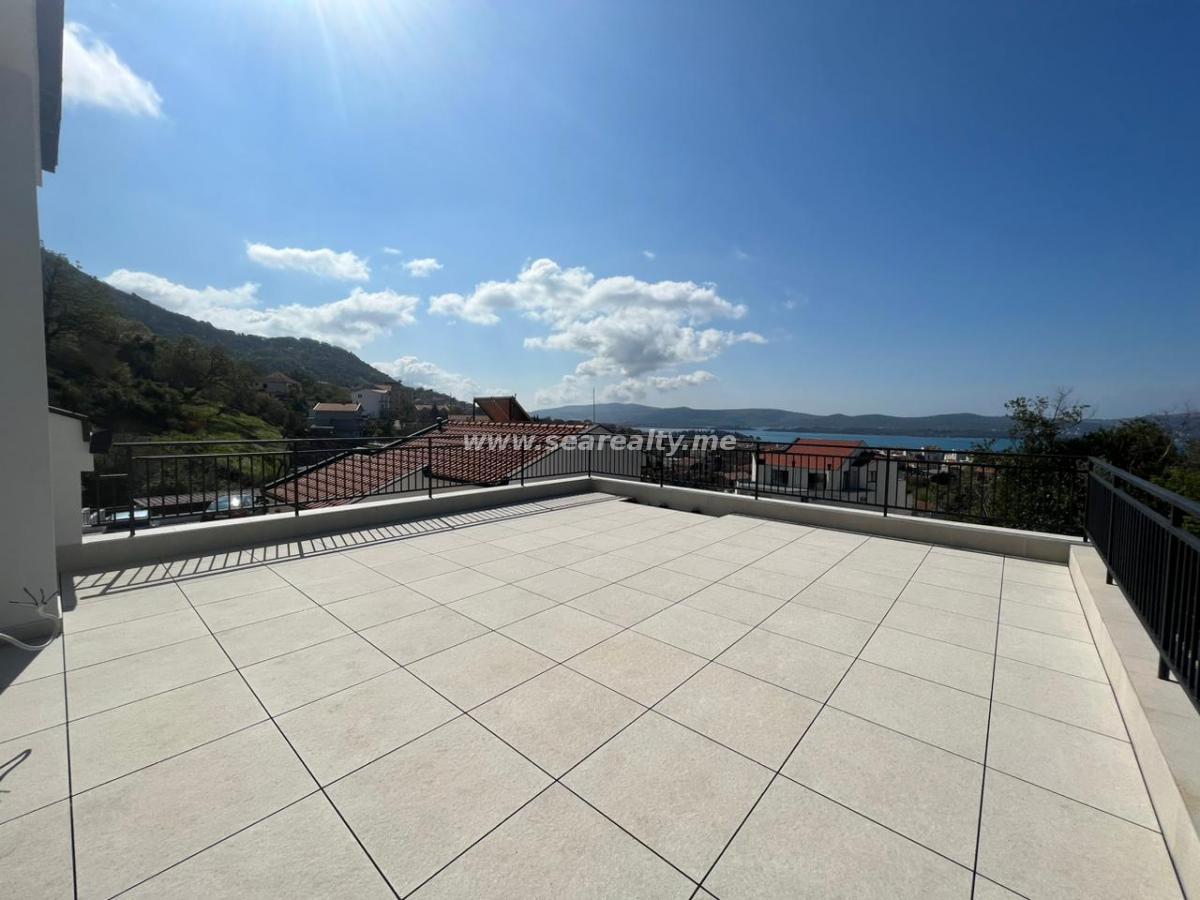 Kuća u Tivtu, 273m² 20