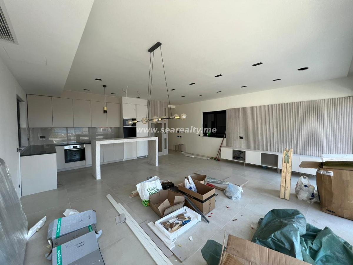 Kuća u Tivtu, 273m² 4