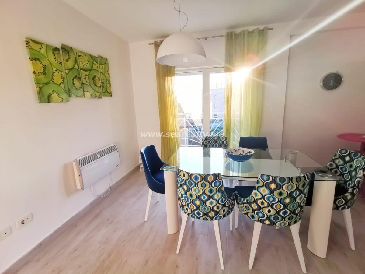 Two bedroom apartment for rent 4