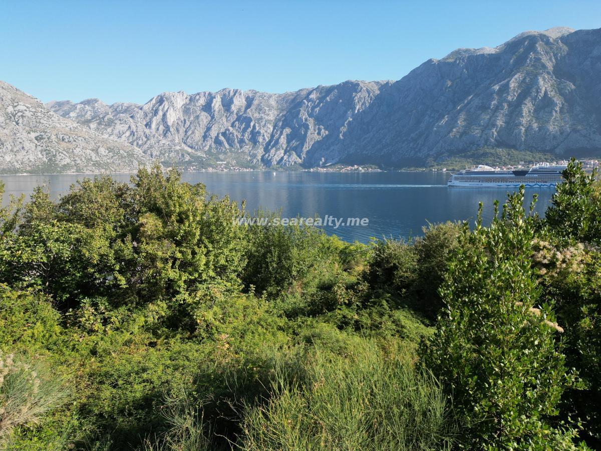 Nekretnina u Kotoru, 2970m²