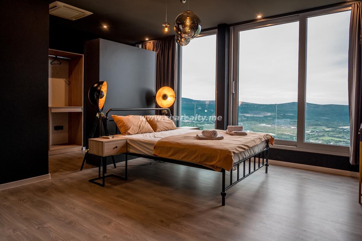 Kuća u Tivtu, 280m² 13