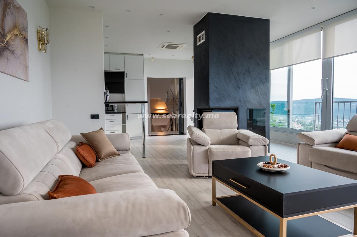Kuća u Tivtu, 280m² 17