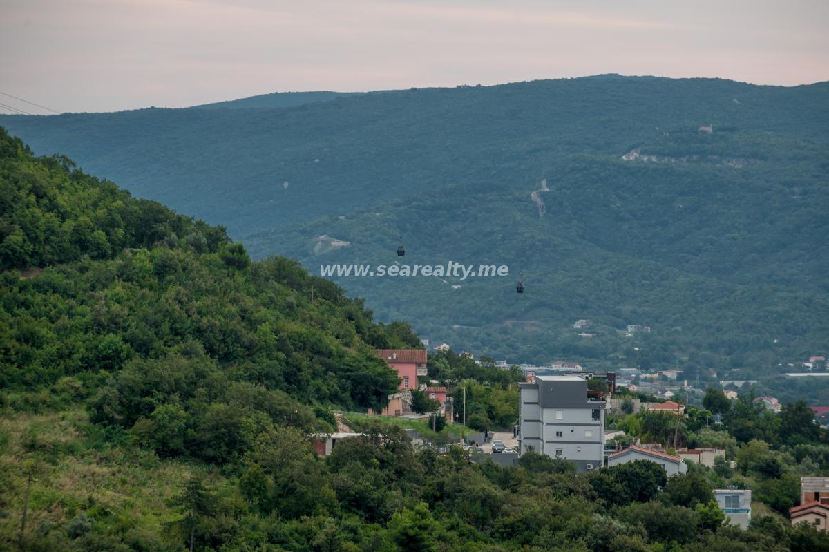 Kuća u Tivtu, 280m² 3