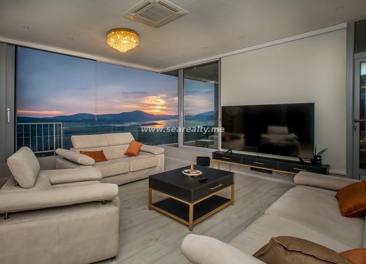 Kuća u Tivtu, 280m² 51