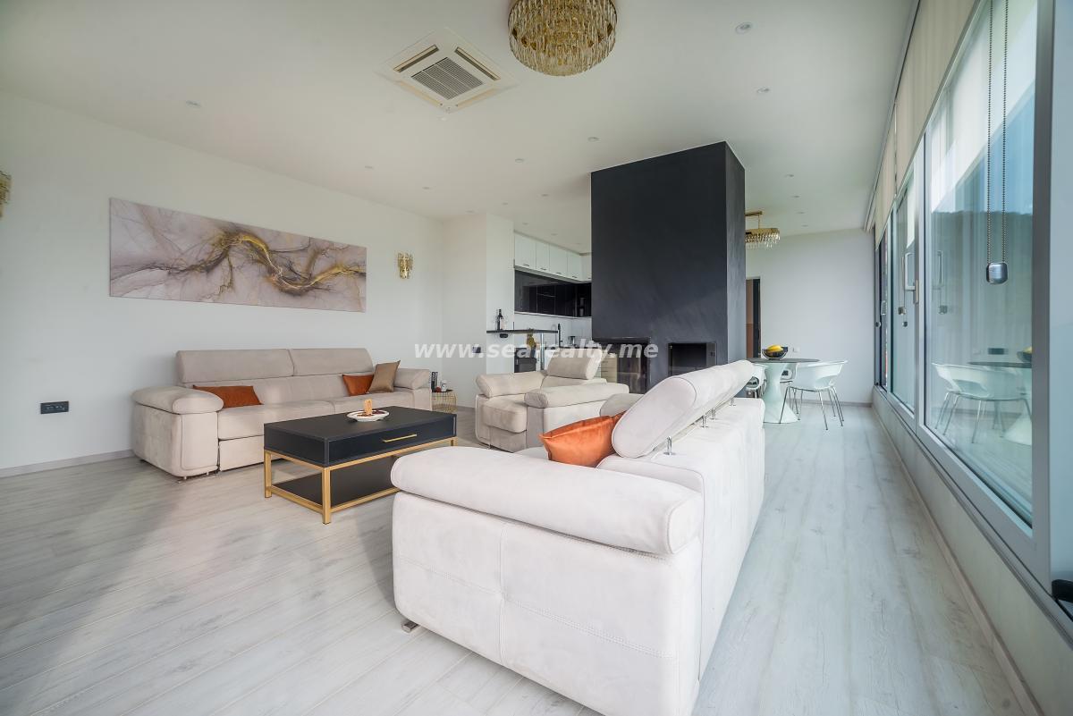 Kuća u Tivtu, 280m² 64