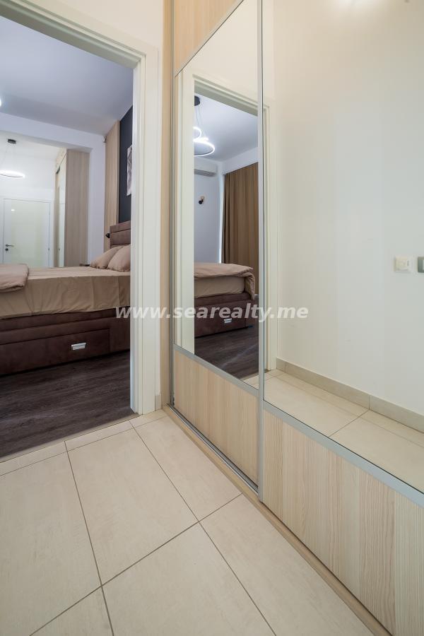 Kuća u Tivtu, 280m² 66