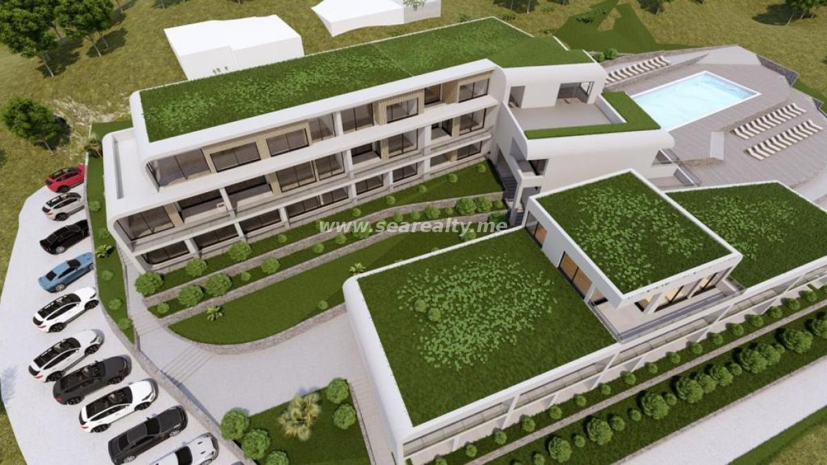 Nekretnina u Tivtu, 2600m² 7