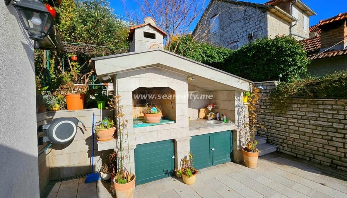 House for sale 12
