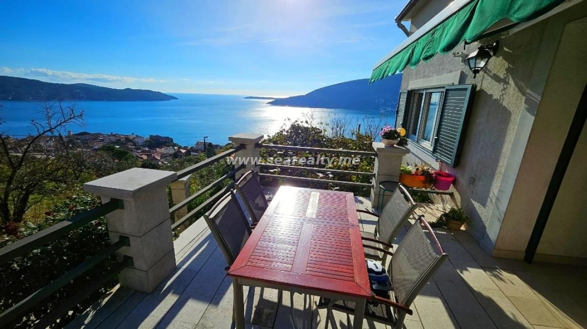 House for sale 3