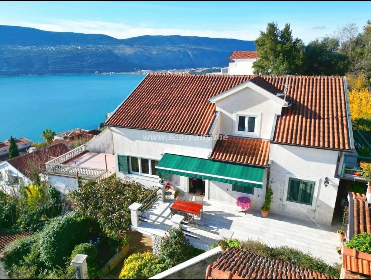 House for sale 4