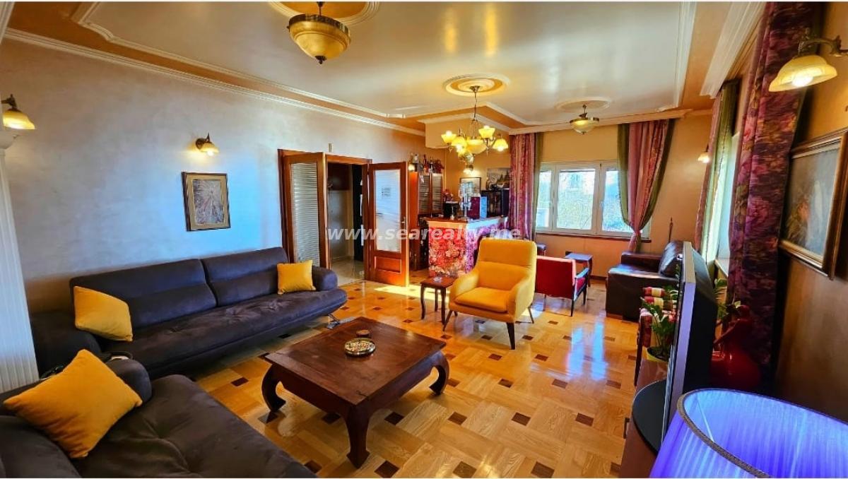 House for sale 6