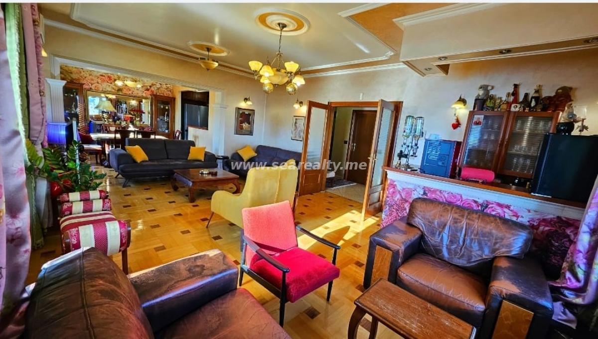 House for sale 7