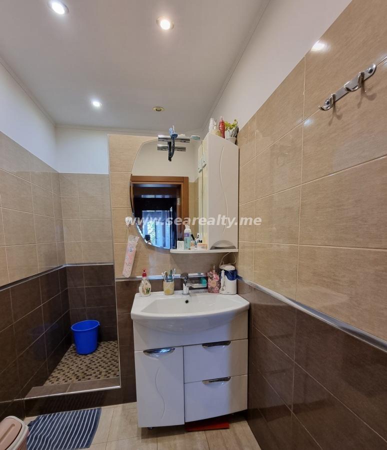 House for sale 14