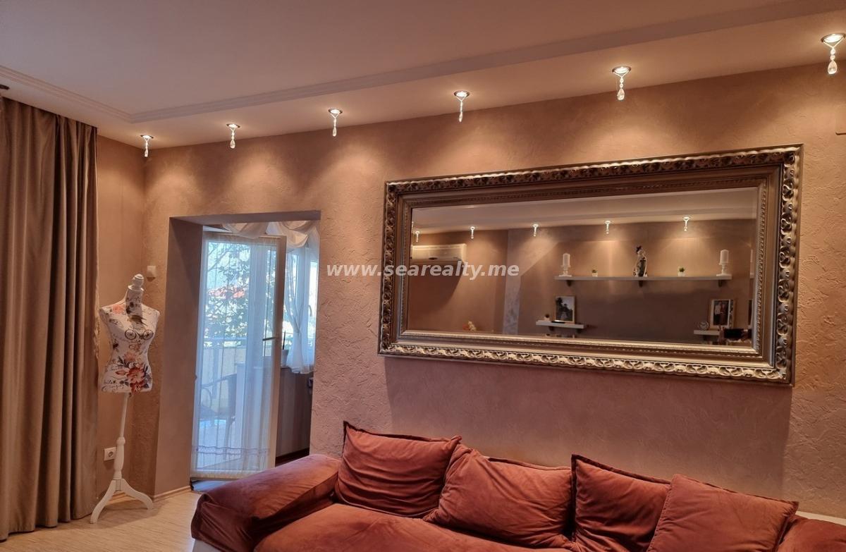 House for sale 18