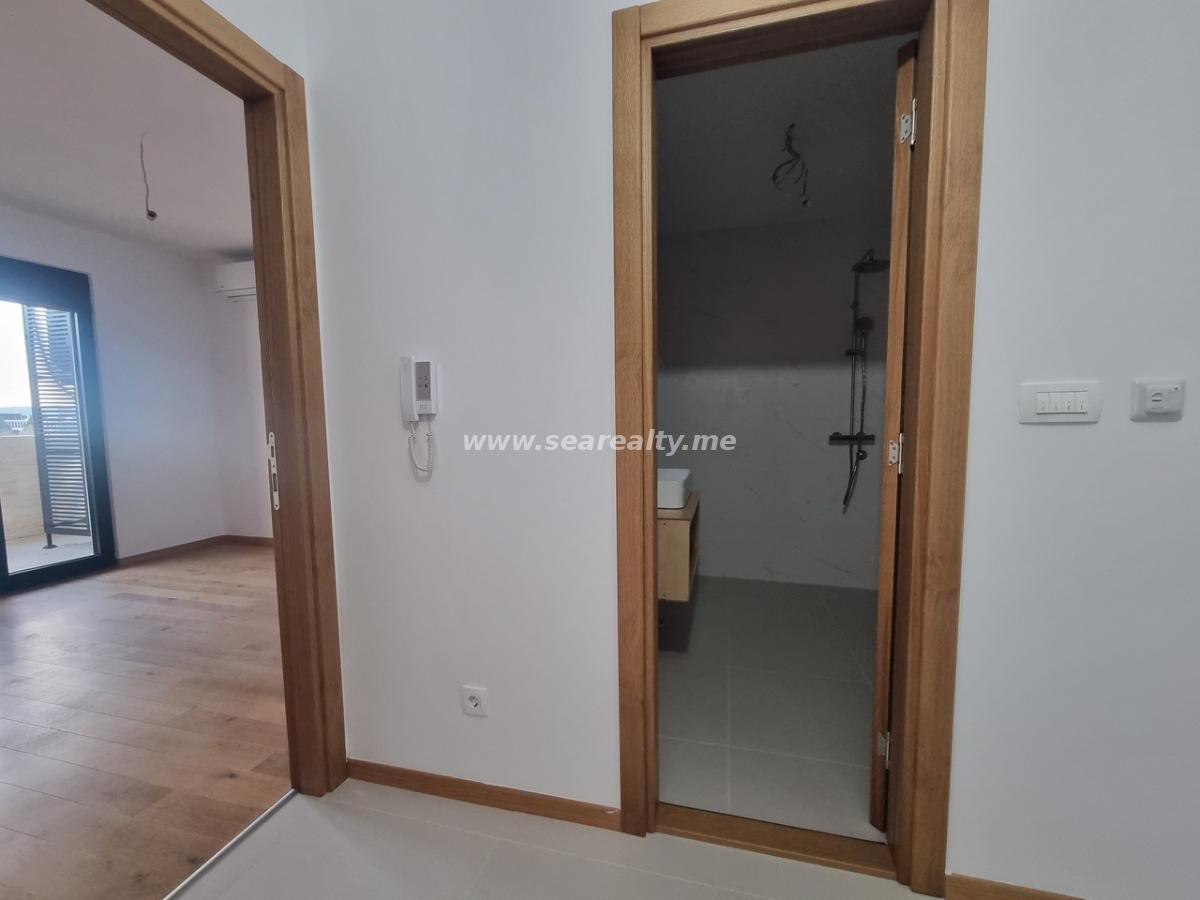 One bedroom apartment for sale 2