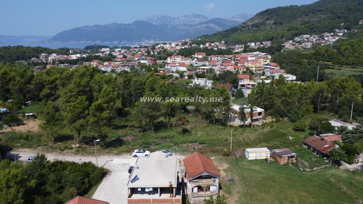 Nekretnina u Tivtu, 730m² 2