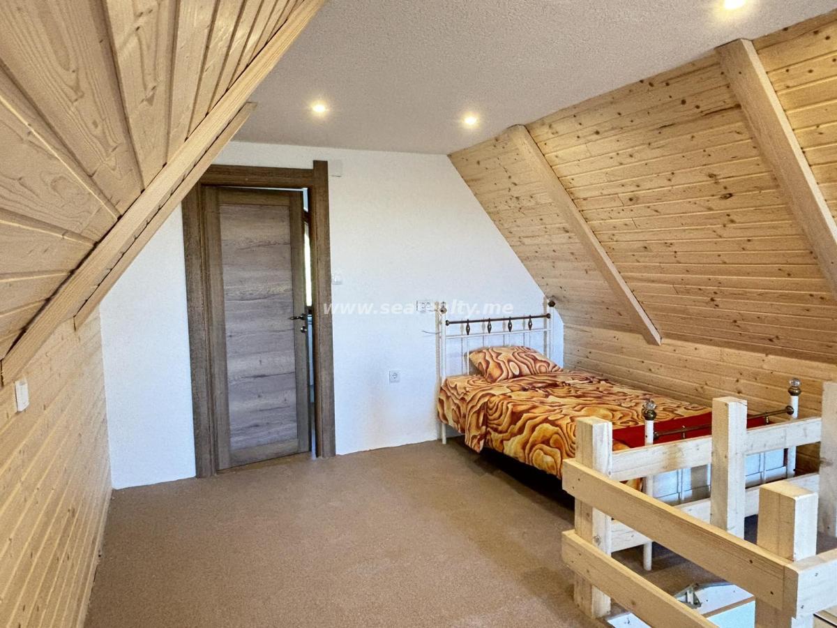 Kuća u Žabljak, 320m² 26